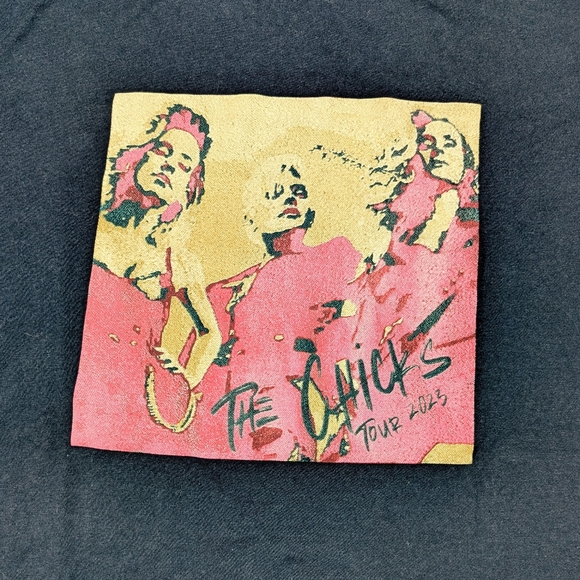 The Chicks Tour Tee (L) - Picture 3 of 7